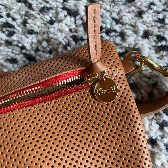 Clare V. Grande Fanny in Cuoio Perforated - Picture 3 of 7